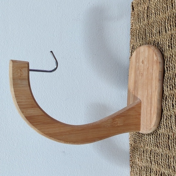 Core Home BANH-412 11.61" X 7.3" X 4.75" Bamboo Banana Hanger - Picture 2 of 5